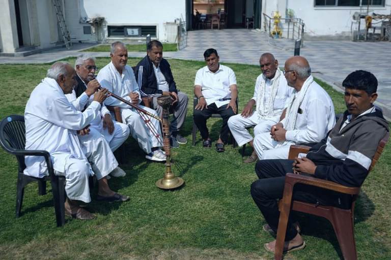 जींद के कार्यक्रम में कथित टिप्पणी को लेकर विवाद गहराया, झज्जर सरपंच एसोसिएशन ने चेतावनी दी—माफी नहीं तो जिले में नहीं होगा कोई शो।