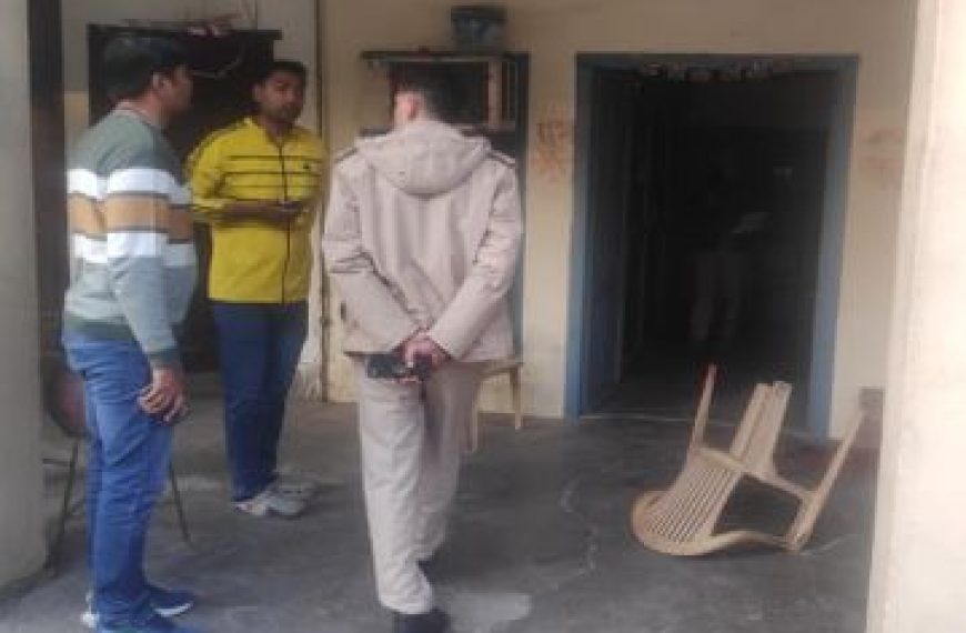 रोहतक में IPS अधिकारी के पिता ने लाइसेंसी&hellip;